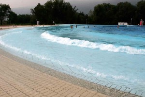 Hullám medence vízsugár, trópusi varázsfa, pezsgőfürdők, masszázs medence, masszírozós vízesés, gyermek részleg, water mushroom, vízgomba, csúszda, extrém sport, hullámmedence, tengerpart, Terme Ilidza, Sarajevo Terme Ilidza, Terme Ilid¾a