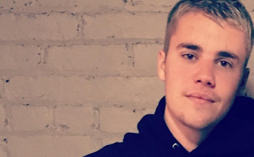 Justin Bieber békülni akar exével
