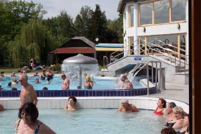 Zsóry Gyógy- és Strandfürdő Zsóry Gyógy- és Strandfürdő