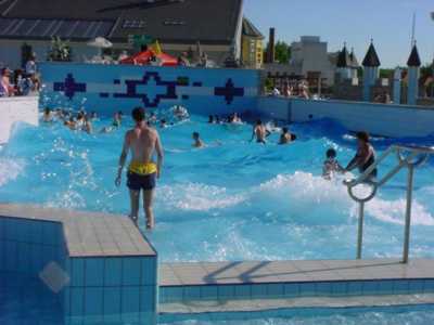 Tiszaújvárosi Gyógy-és Strandfürdő Tiszaújvárosi Gyógy-és Strandfürdő