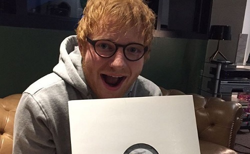 Ed Sheeran a dalai felét leselejtezte